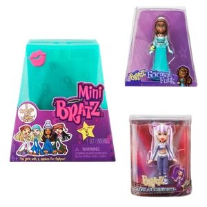 Mini Bratz Blind Box Mystery 2 Doll Set - NIB